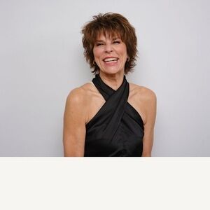 Meet your Posher, Dana